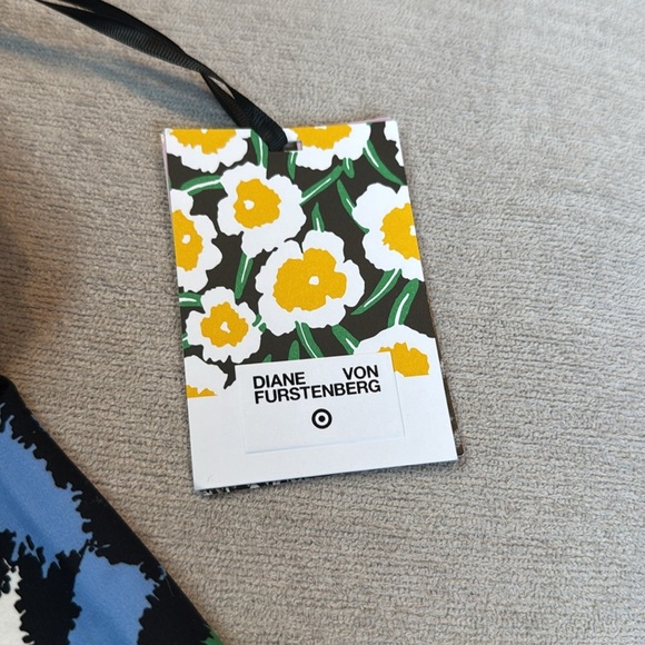 DVF for Target Zebra Active - Picture 10 of 13